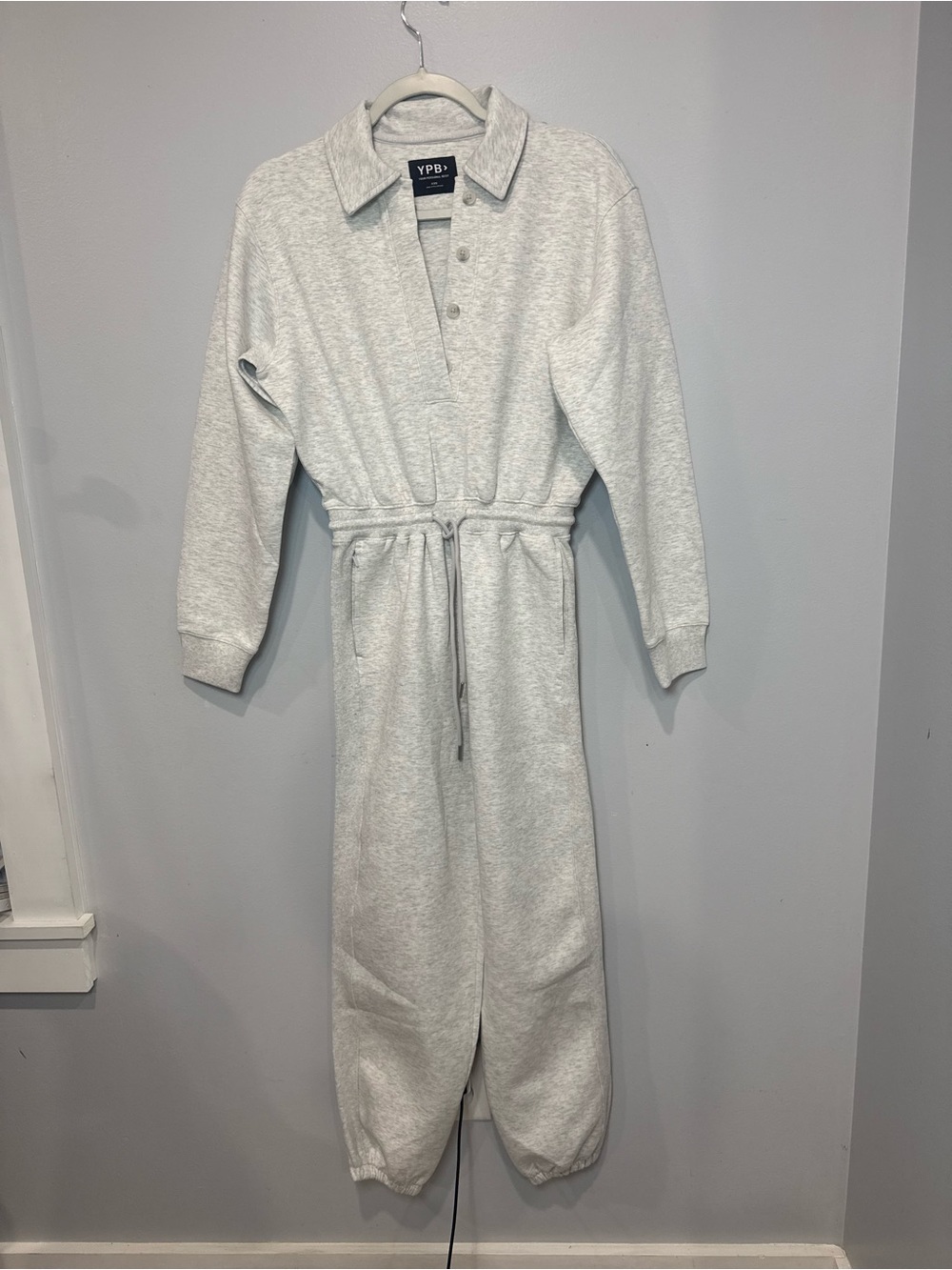 Abercrombie & Fitch YPB Light Gray Collared Button Jumpsuit Size xxs